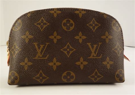 louis vuitton cosmetic bag replica